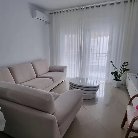 아파트 Amare Sarandë